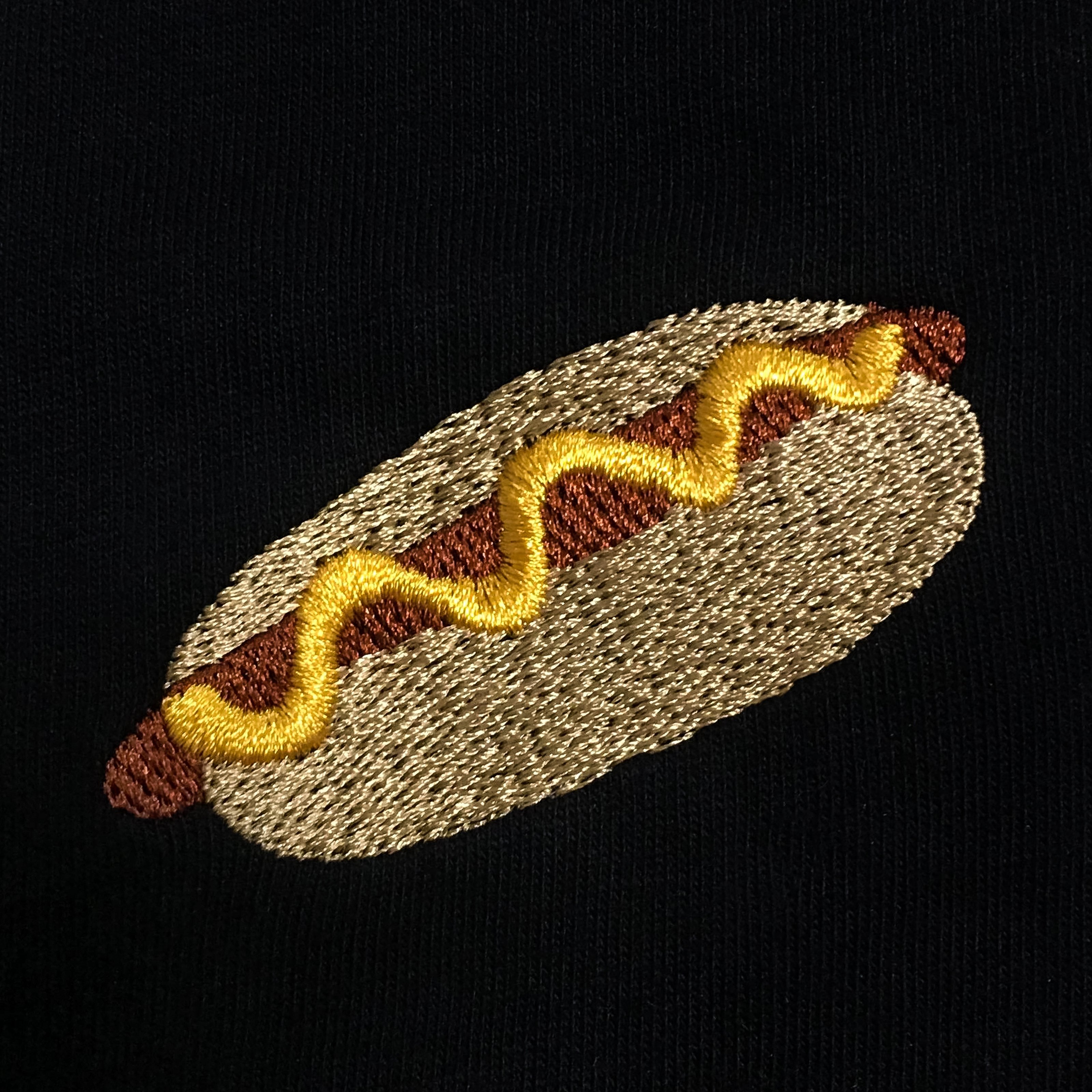 Pollogie™ Hot Dog Embroidered T-Shirt