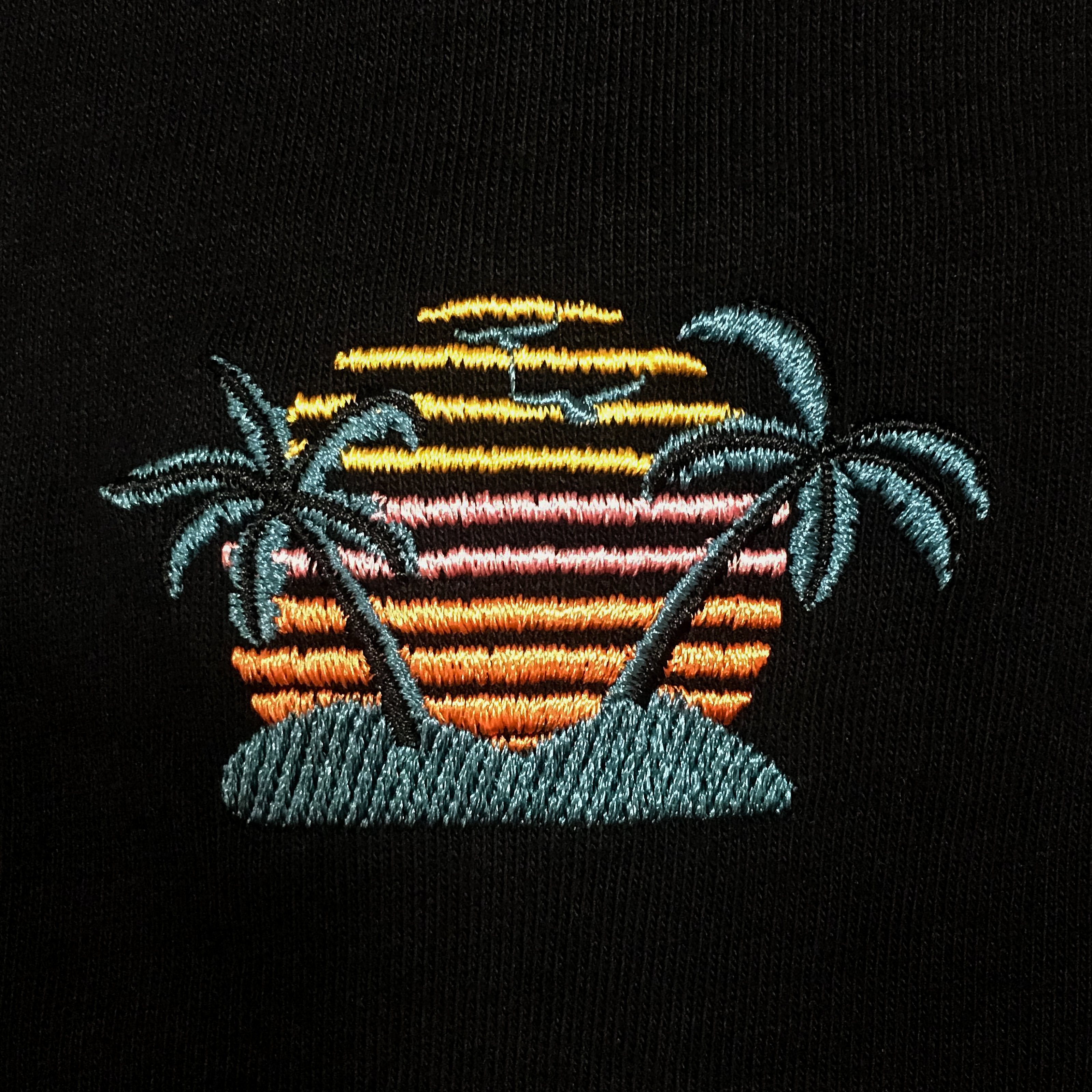 Pollogie™ Island Embroidered T-Shirt